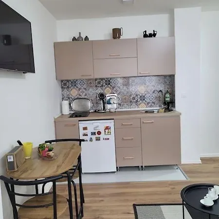Lägenhet Apartman Dia *